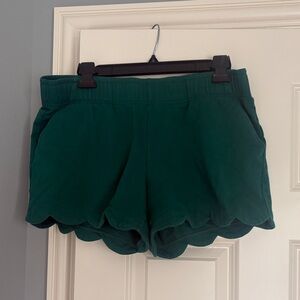 Green lily pulitzer Women's Scalloped Shorts